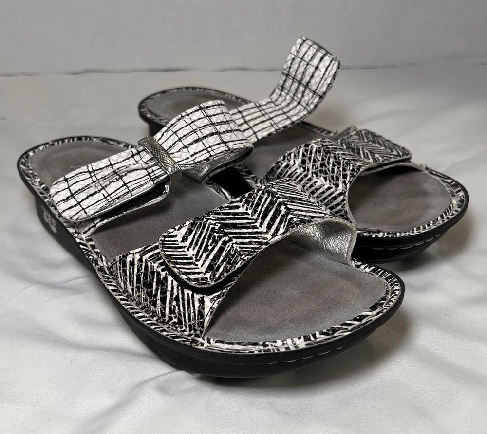 Alegria Karmen Sandals Size EU 38 US 8.5 Black White Double Straps Comfort Beach